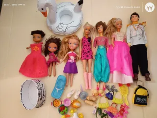Set di bambole e accessori