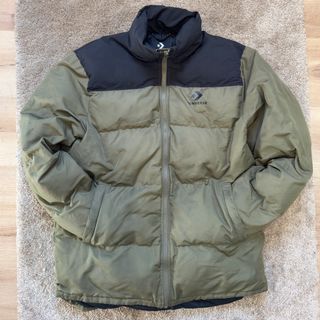 CHAQUETA Converse de plumas verde talla M