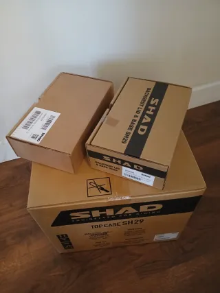 Baúl Shad SH29 + Soporte + Respaldo