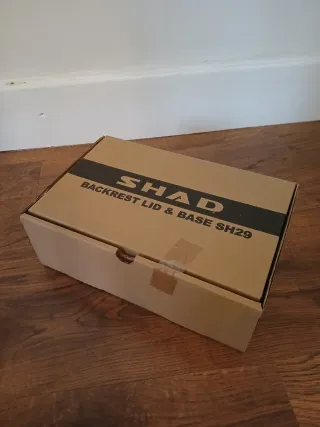 Baúl Shad SH29 + Soporte + Respaldo