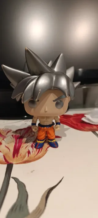 Funko Pop Goku Ultra Instinto