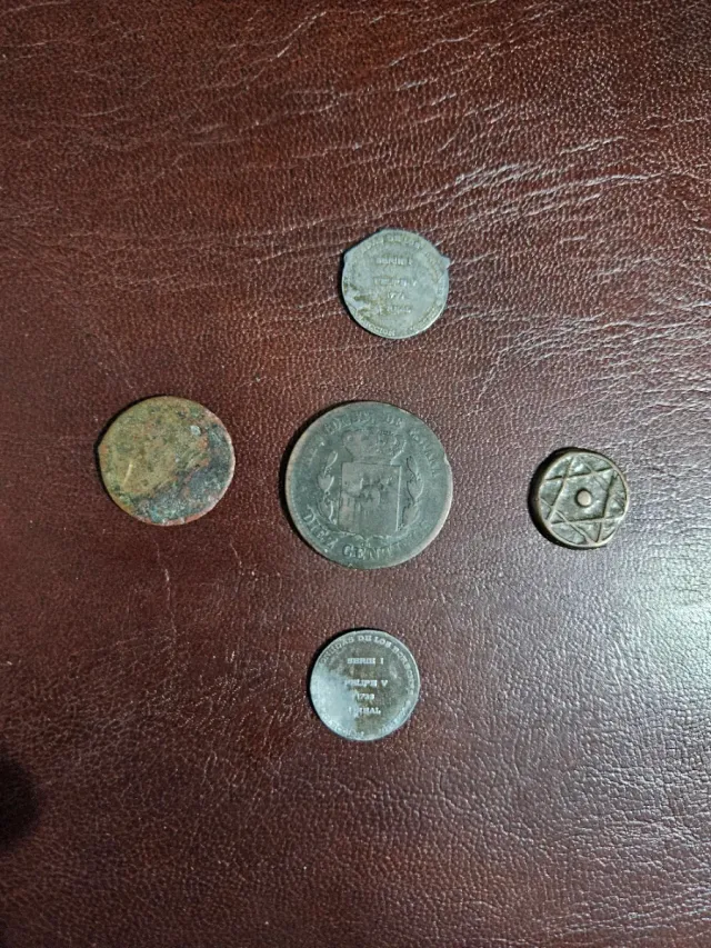 Lote de 5 monedas antiguas varios países