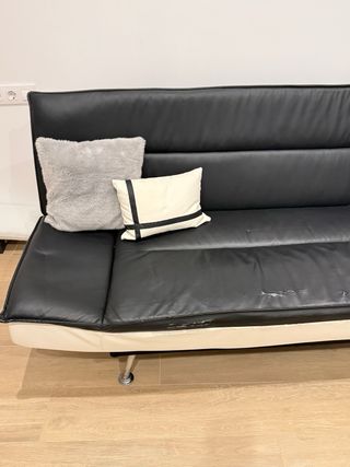 Sofá Cama Negro y Blanco Piel Sintética GRATIS