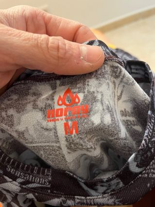 Camiseta Horny Manga Larga Estampada Talla M