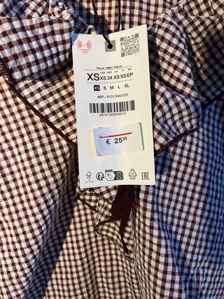 Blusa Zara cuadros volantes