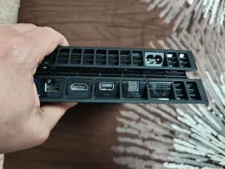 Playstation 4 Fat+mando