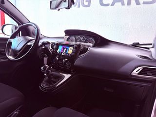 Lancia Ypsilon 1.2 69 CV GOLD 79.000 kilometros