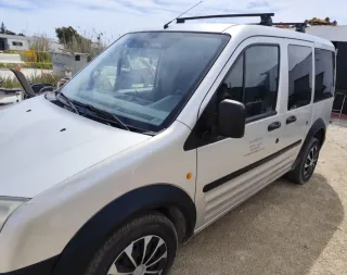 Ford Tourneo Connect 2004