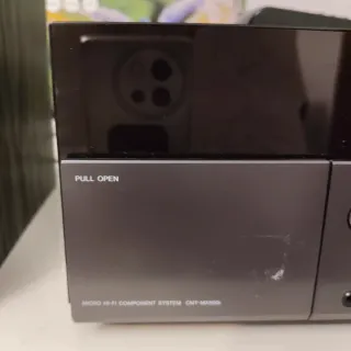 Minicadena Sony Negra