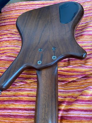 Bajo Warwick Thumb Bolt-On
