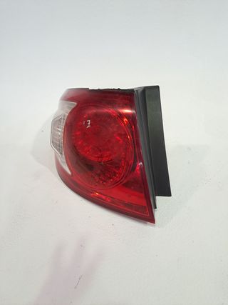 PILOTO TRASERO IZQUIERDO HYUNDAI SANTA FE (BM) (3)