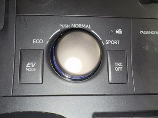 Lexus CT 200h 136 cv