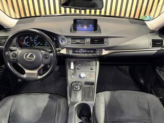 Lexus CT 200h 136 cv