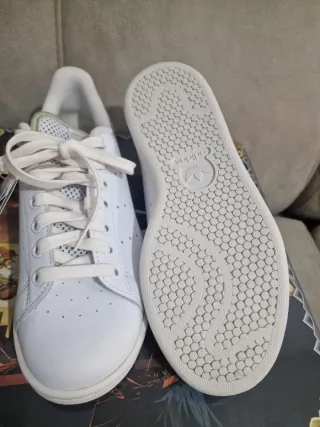 Zapatillas Adidas Stan Smith Blancas y Grises
