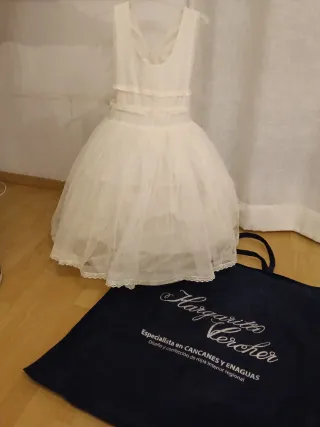 Can Can Fallera Niña Blanco Talla 6, de largo 65cm