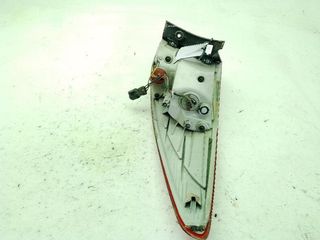 Hyundai piloto trasero izquierdo ix35 (lm 22947437