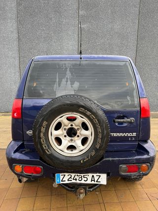 Nissan Terrano II 1995
