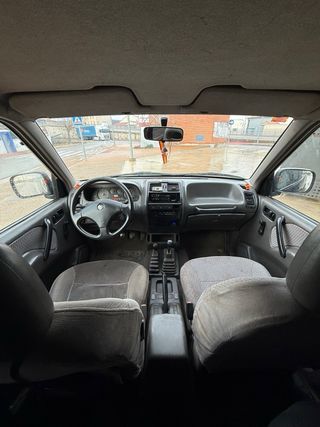 Nissan Terrano II 1995