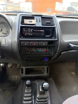 Nissan Terrano II 1995