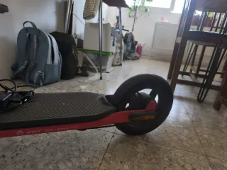 Patinete Eléctrico Rojo( falla batería)