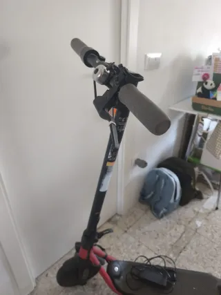 Patinete Eléctrico Rojo( falla batería)