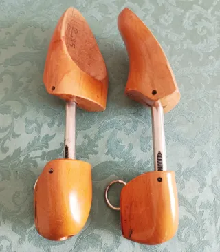 Tendiscarpe vintage legno misura 39