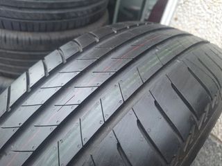 215 60 R17 96H Bridgestone - 1 neumático Km.0