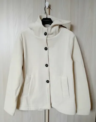 Giacca beige con cappuccio