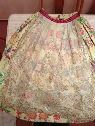 Vestido Fallera amarillo clarito OFERTA