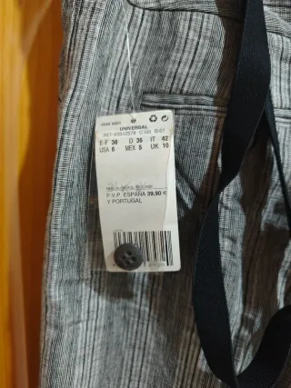 Pantalón de lino beige y gris