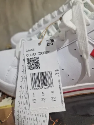 Zapatillas Adidas Court Tourino Blancas y Rojas