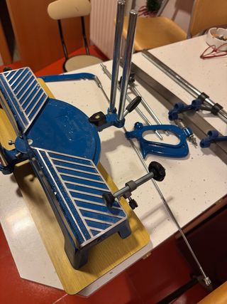 Ingletadora profesional azul