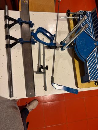 Ingletadora profesional azul