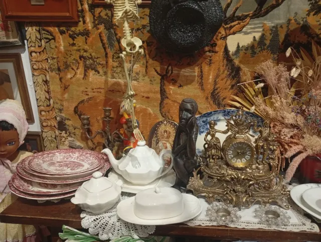 Antigüedades varias