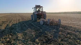 Tractor internacional 955-S