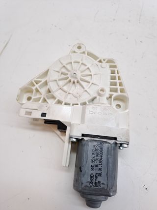 MOTOR ELEVALUNAS TRASERO DERECHO AUDI Q3 (8UB, 8UG)