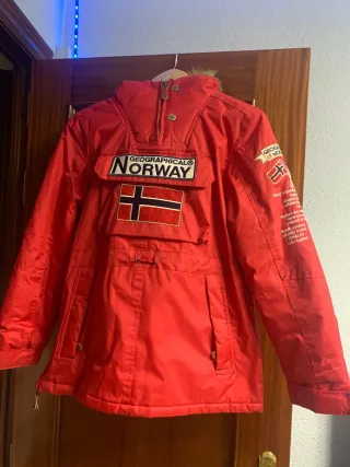 Abrigo Cazadora Norway Rojo