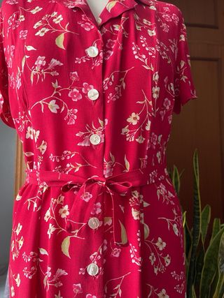 Vestido camisero floral rojo- fucsia mujer