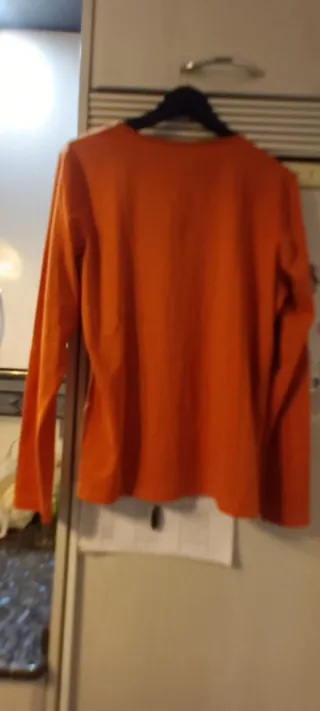 3 Camisetas Invierno Beige y Marrón