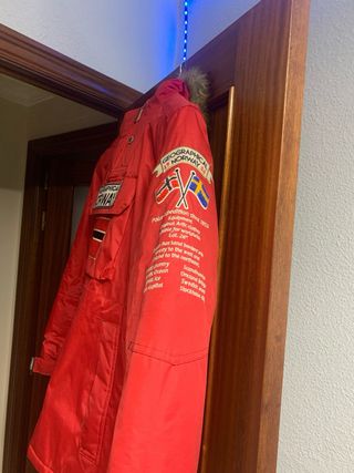 Abrigo Geographical Norway Rojo