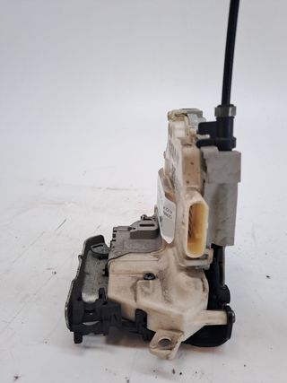 CERRADURA PUERTA TRASERA DERECHA AUDI A1 SPORTBACK (8XA)