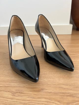 Zapatos Michael Kors Negros Charol Tacón