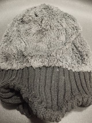 Gorro polar orejero negro unisex