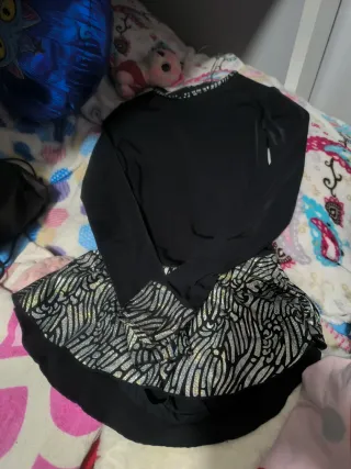 Traje patinaje artístico niña negro plateado