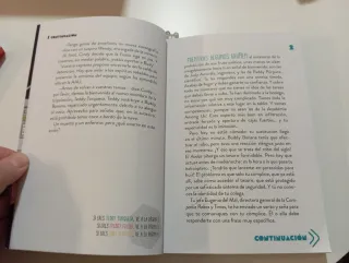 Lote dos libros de Among Us.