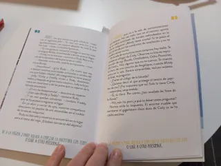 Lote dos libros de Among Us.