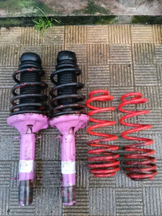 Amortiguadores KW y muelles traseros Seat León mk1