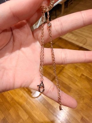 Pulsera de oro con círculo y diamantes