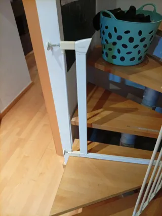 Barrera Escalera Munchkin