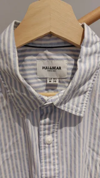 Camisa de rayas Pull&Bear azul y blanca